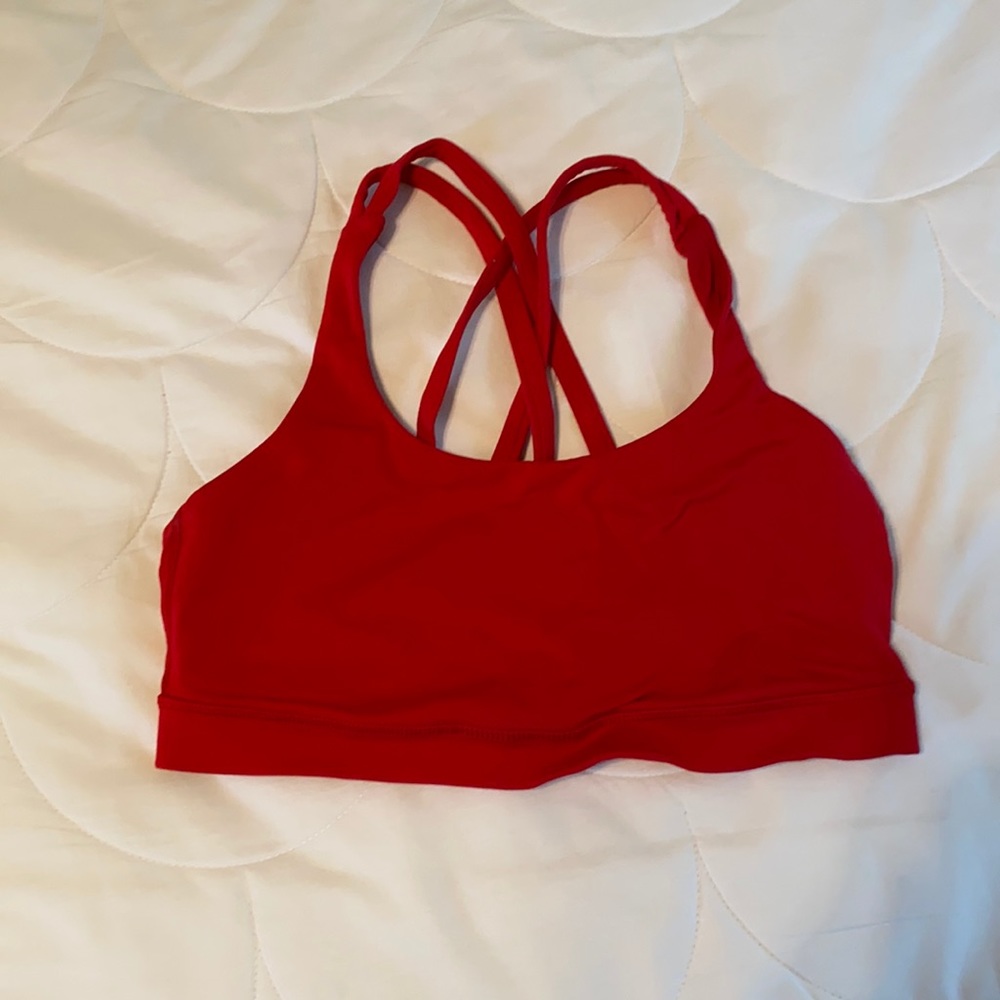 Lululemon sports bra size 4
